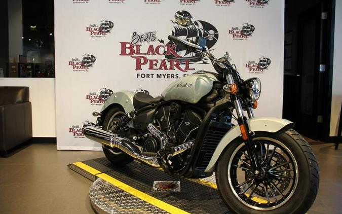 2025 Indian Motorcycle® SCOUT CLASSIC SIXTY FROST SILVER