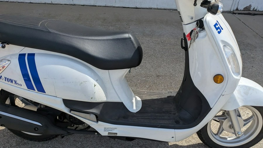 2021 KYMCO A TOWN