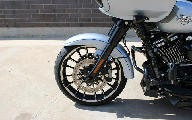 2024 Harley-Davidson® FLTRT - Road Glide® 3