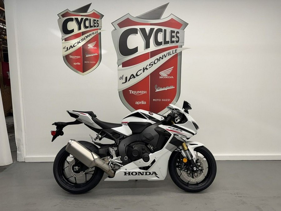 2026 Honda CBR1000RR Fireblade SP