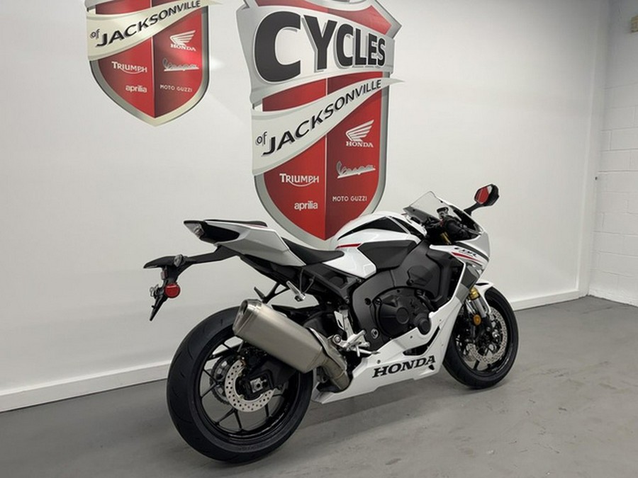 2026 Honda CBR1000RR Fireblade SP