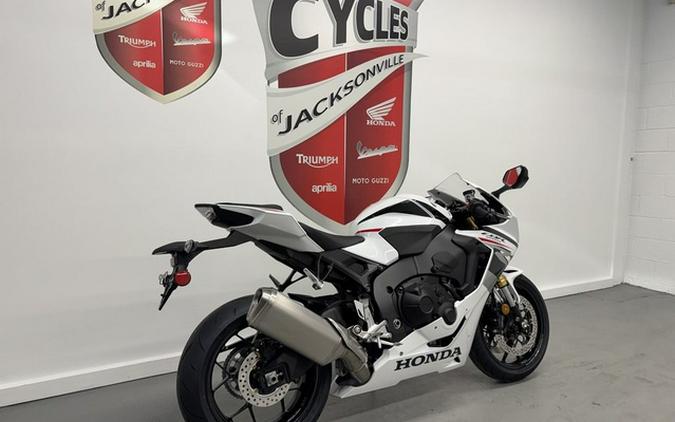 2026 Honda CBR1000RR Fireblade SP
