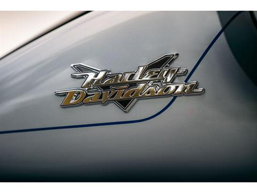 2024 Harley-Davidson Road Glide® 3