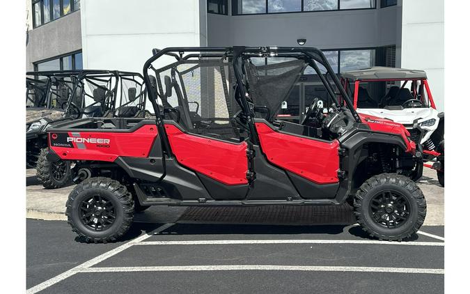 2024 Honda Pioneer 1000-6 Crew Deluxe