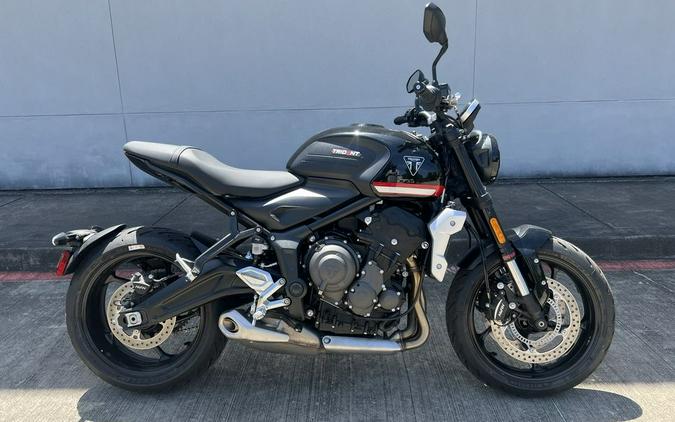 2024 Triumph Trident 660 Sapphire Black