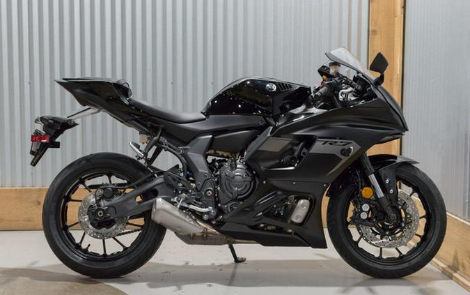 2025 Yamaha YZF R7
