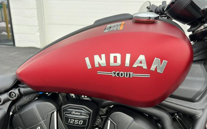 2025 Indian Scout Bobber Limited