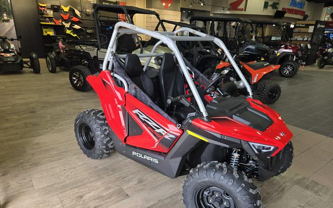 2026 POLARIS RZR 200 EFI