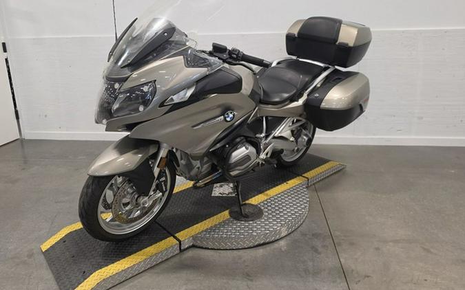 2016 BMW R 1200 RT Premium Ebony Metallic