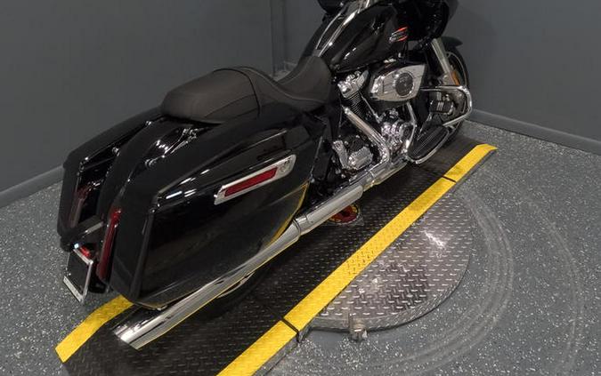 2024 Harley-Davidson® FLTRX - Road Glide®