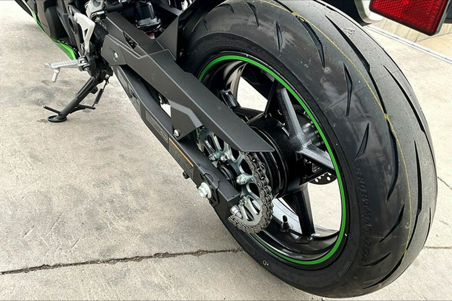 2024 Kawasaki Ninja 7 Hybrid ABS