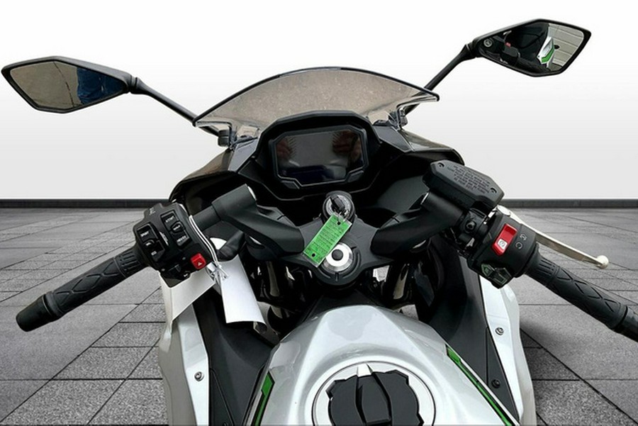 2024 Kawasaki Ninja 7 Hybrid ABS