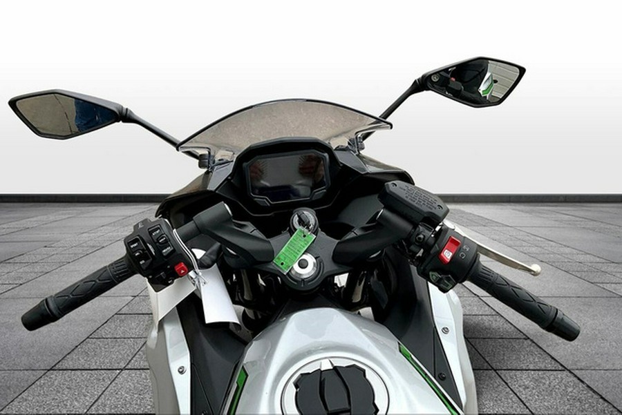 2024 Kawasaki Ninja 7 Hybrid ABS