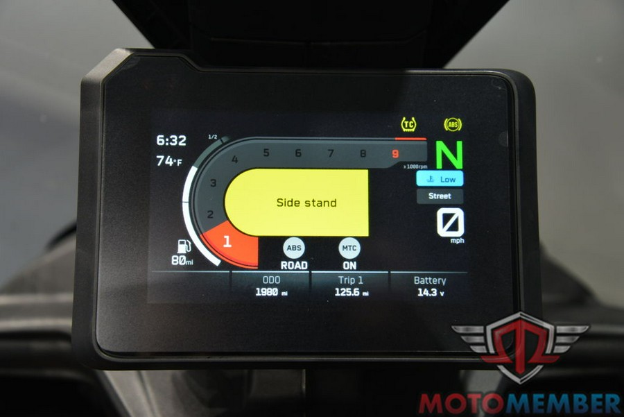 2024 KTM Adventure 890 R