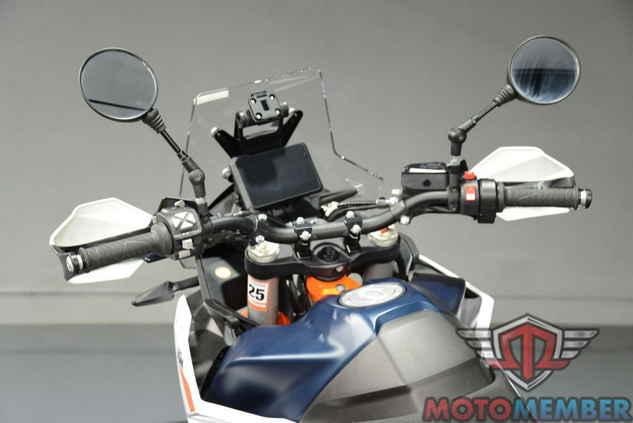 2024 KTM Adventure 890 R