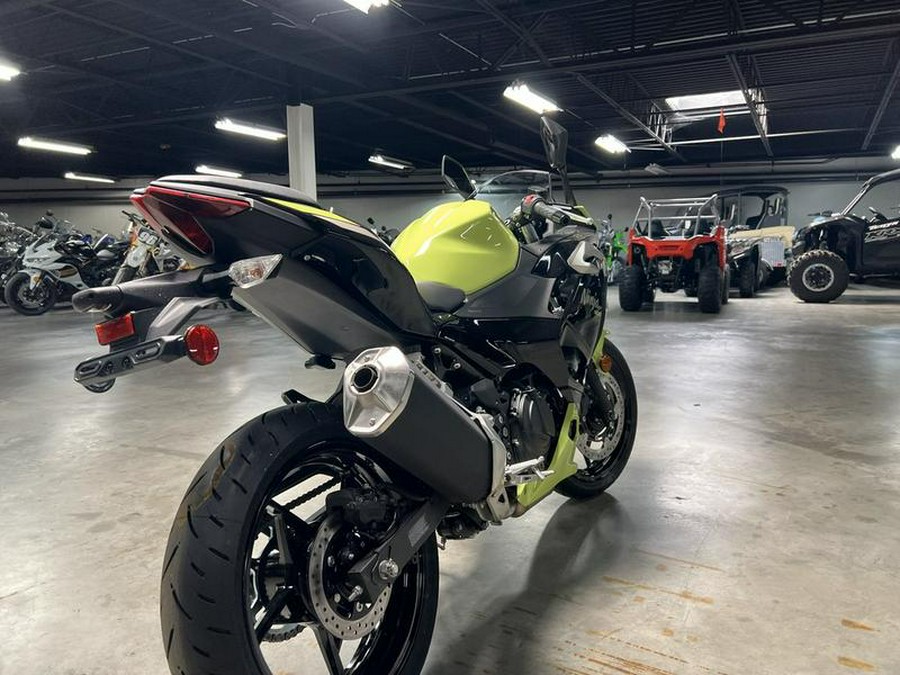 2026 Kawasaki Ninja® 500