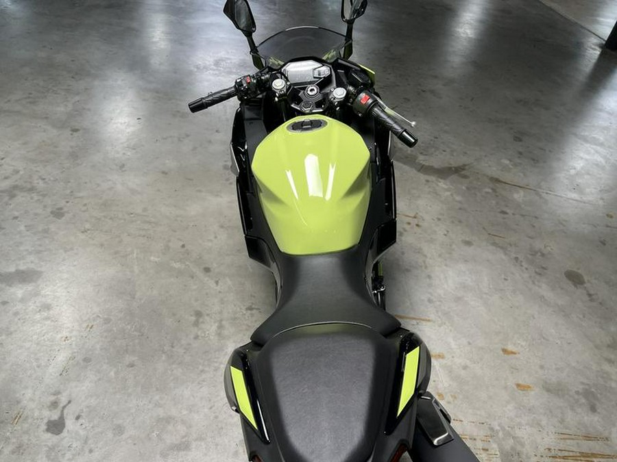 2026 Kawasaki Ninja® 500