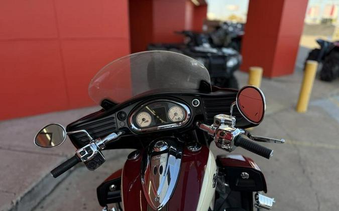 2016 Indian Motorcycle® Roadmaster® Indian Motorcycle Red and Ivory Cream
