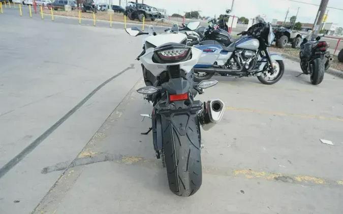 2026 HONDA CBR1000R