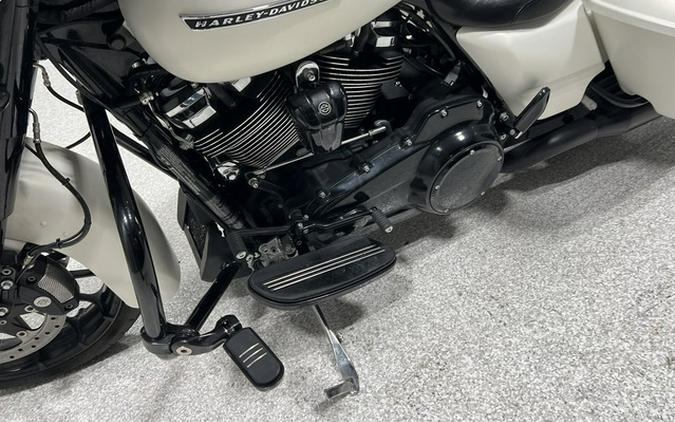 2018 Harley-Davidson FLHXS - Street Glide Special