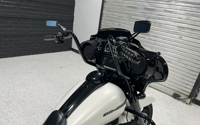 2018 Harley-Davidson FLHXS - Street Glide Special