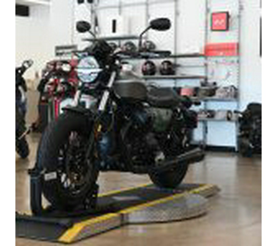 2021 Moto Guzzi V9 Bobber
