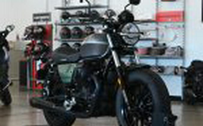 2021 Moto Guzzi V9 Bobber