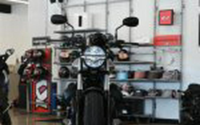 2021 Moto Guzzi V9 Bobber