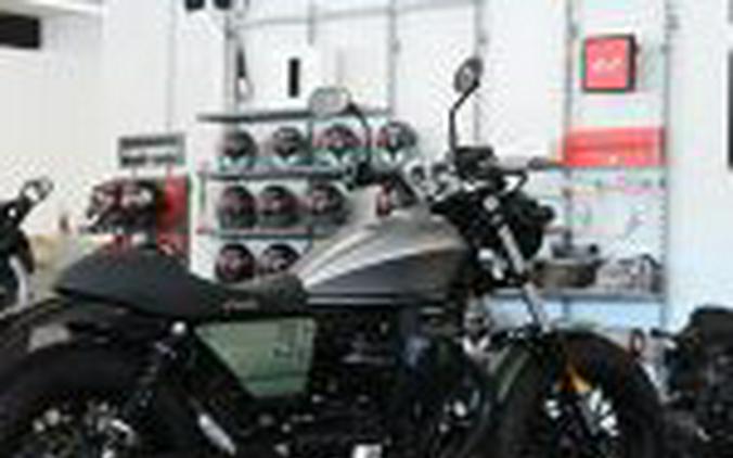 2021 Moto Guzzi V9 Bobber