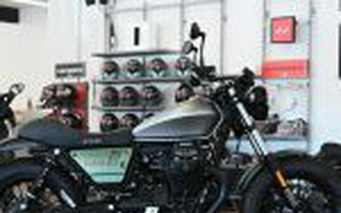 2021 Moto Guzzi V9 Bobber