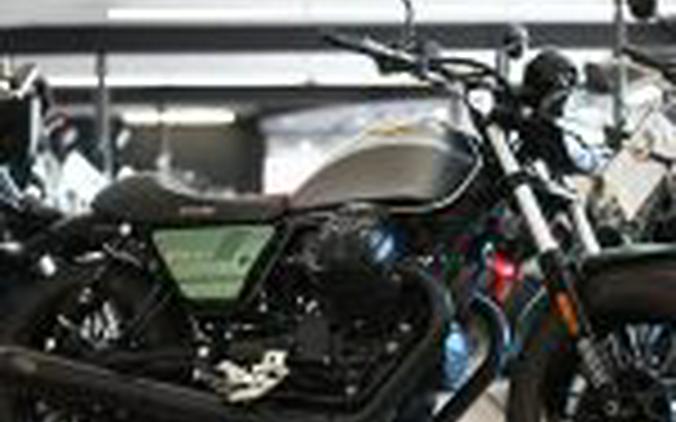2021 Moto Guzzi V9 Bobber