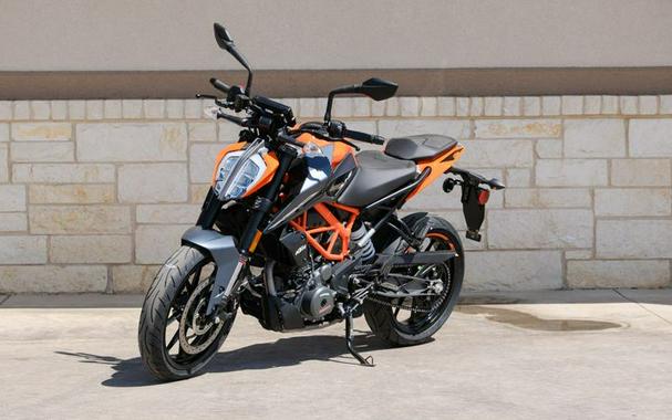 New 2023 KTM 390 DUKE