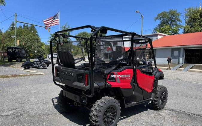 2024 Honda® Pioneer 1000-5 Deluxe