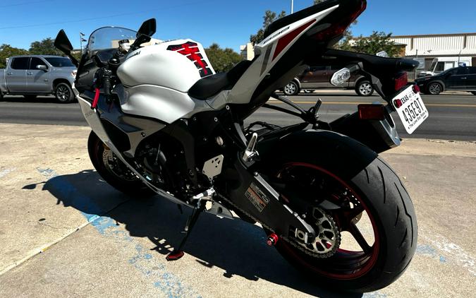 2025 Kawasaki Ninja® ZX™-6R KRT Edition ABS