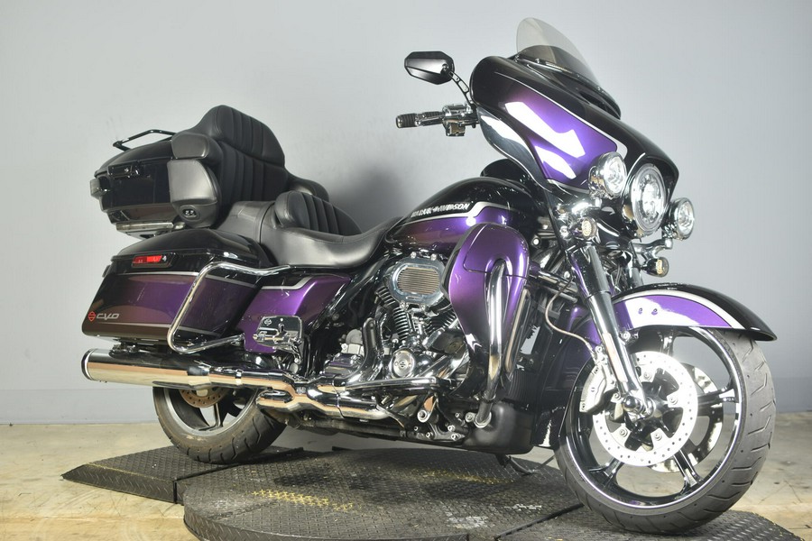 2021 Harley-Davidson CVO Limited Royal Purple & Royal Black Fade