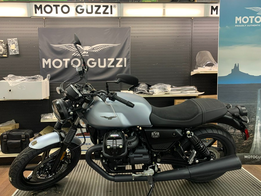 2021 Moto Guzzi V7 Stone E5