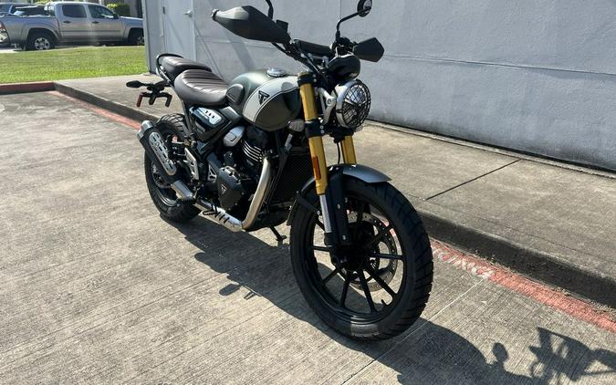 2024 Triumph Scrambler 400 X Matte Khaki Green / Fusion White