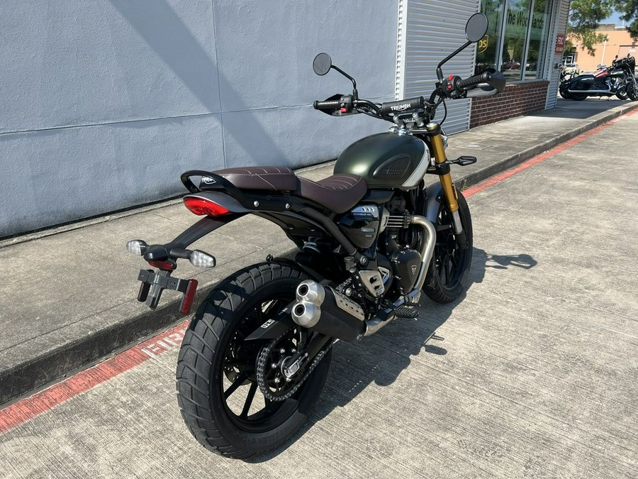 2024 Triumph Scrambler 400 X Matte Khaki Green / Fusion White