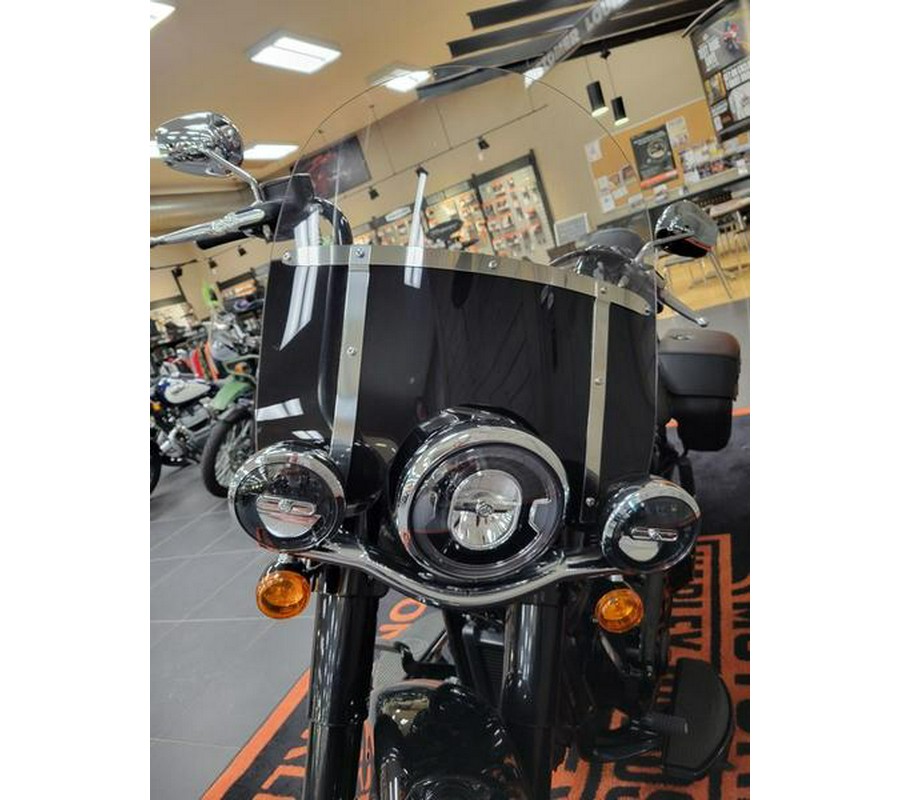 2019 Harley-Davidson® FLHC - Softail® Heritage Classic