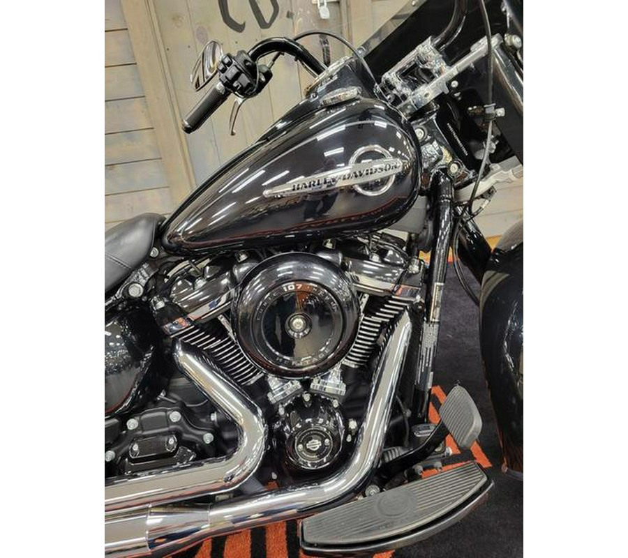 2019 Harley-Davidson® FLHC - Softail® Heritage Classic