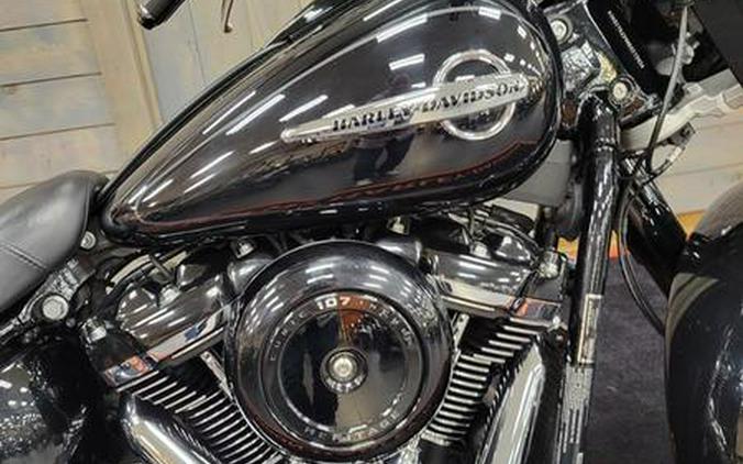 2019 Harley-Davidson® FLHC - Softail® Heritage Classic