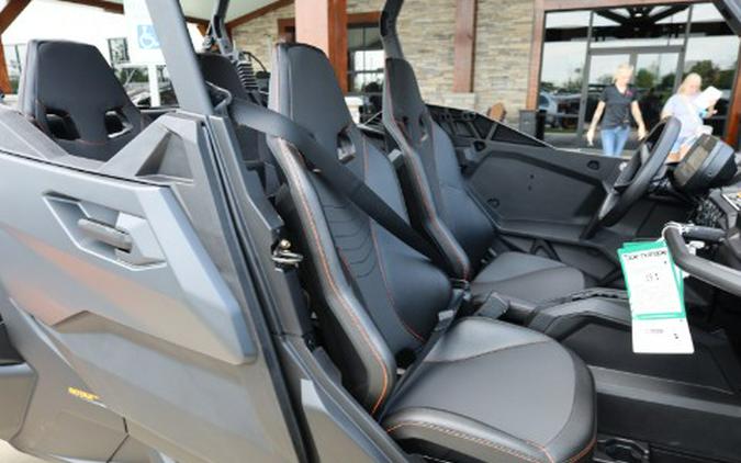 2026 Can-Am Commander MAX XT-P