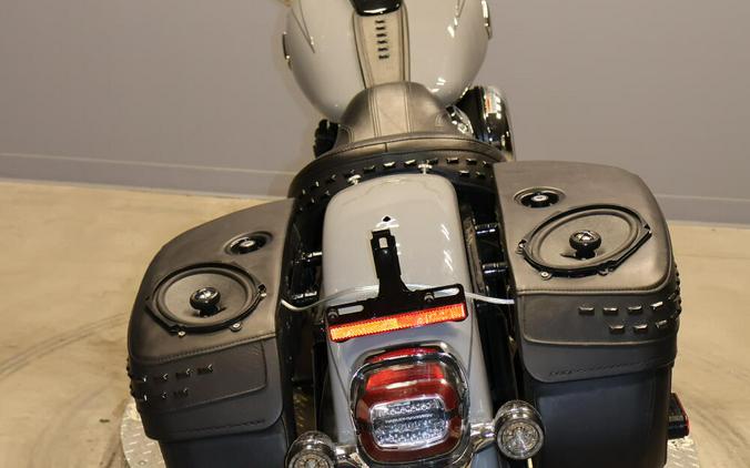 2026 Harley-Davidson Heritage Classic FLHC