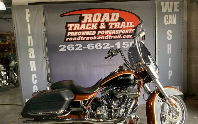 2008 Harley-Davidson® FLHRSE4 - Road King® Screamin' Eagle® 105th Anniversary Edition