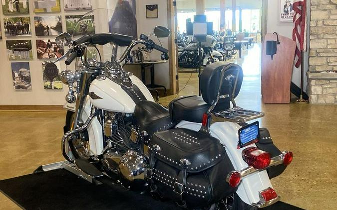 2014 Harley-Davidson® FLSTC - Heritage Softail® Classic