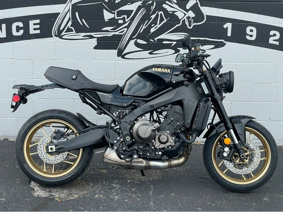 2025 Yamaha XSR900