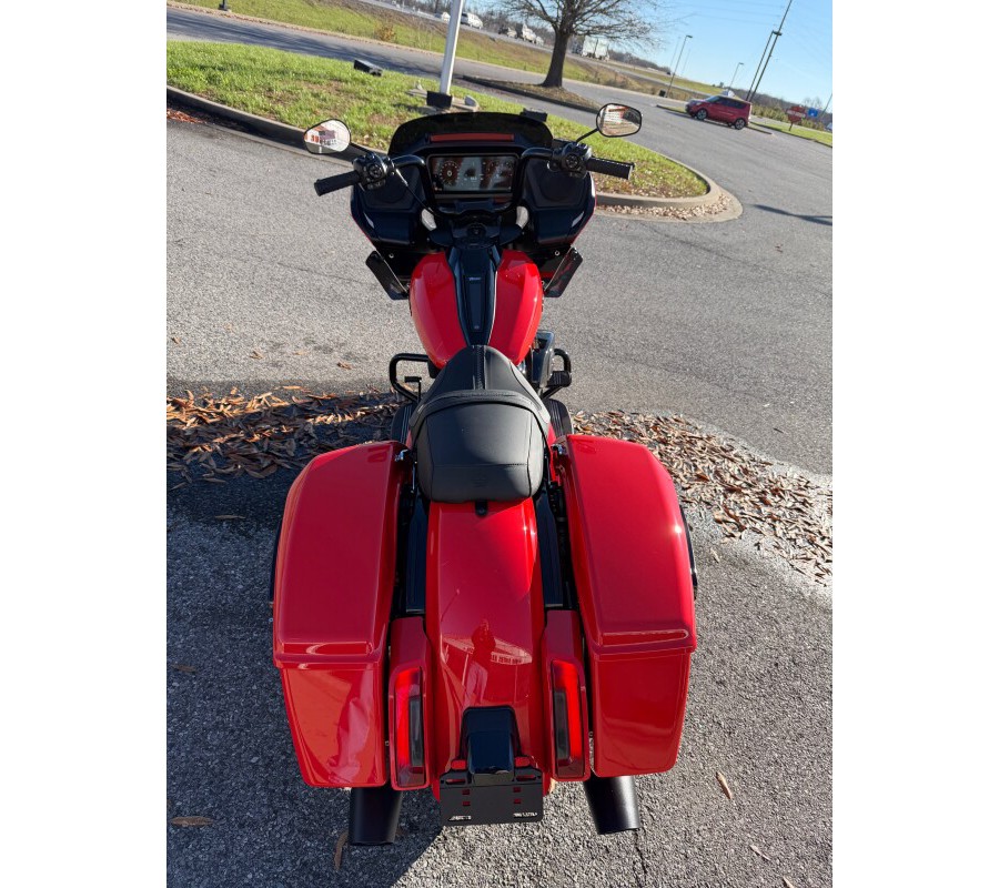 2026 Harley-Davidson® Road Glide® Blood Orange - Black