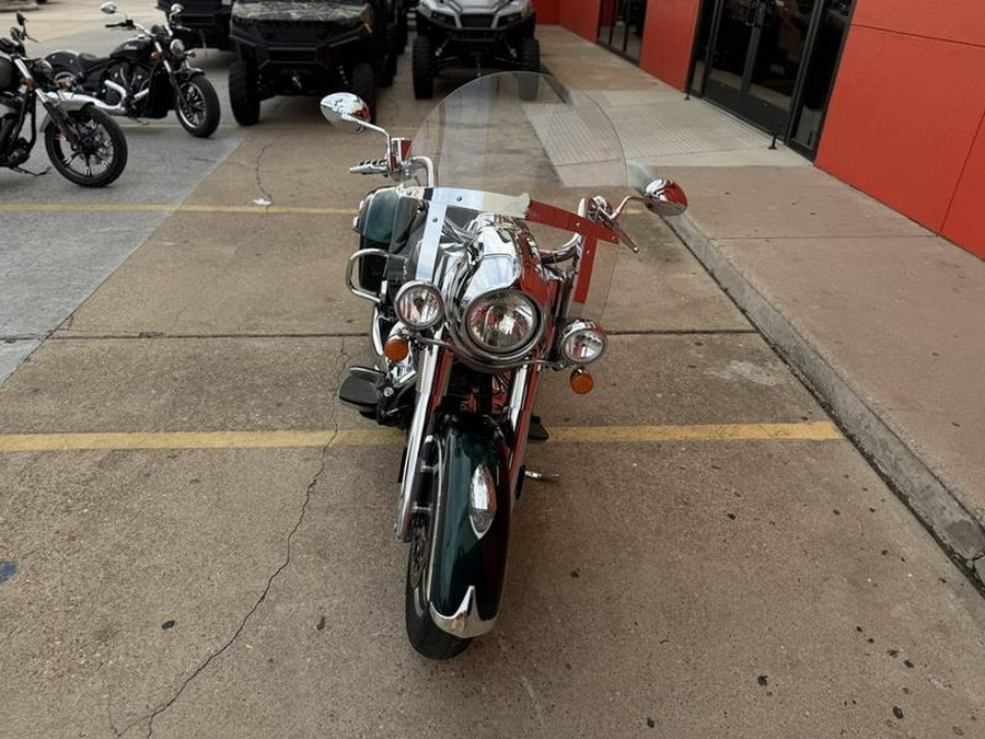 2018 Indian Motorcycle® Springfield® ABS Metallic Jade over Thunder Black