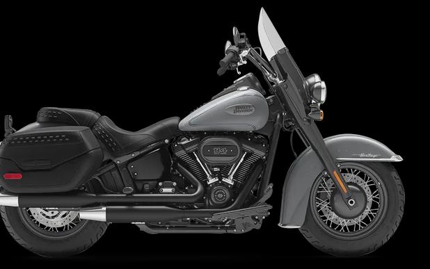 2024 Harley-Davidson® Heritage Classic Atlas Silver Metallic - Black Finish
