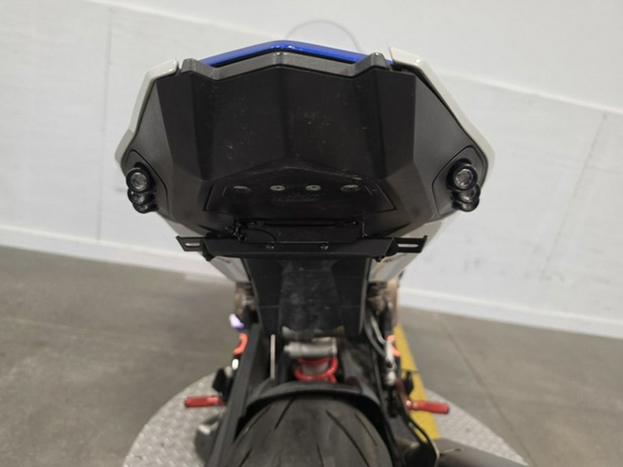 2022 BMW S 1000 RR Light White Racing Blue Racing Red